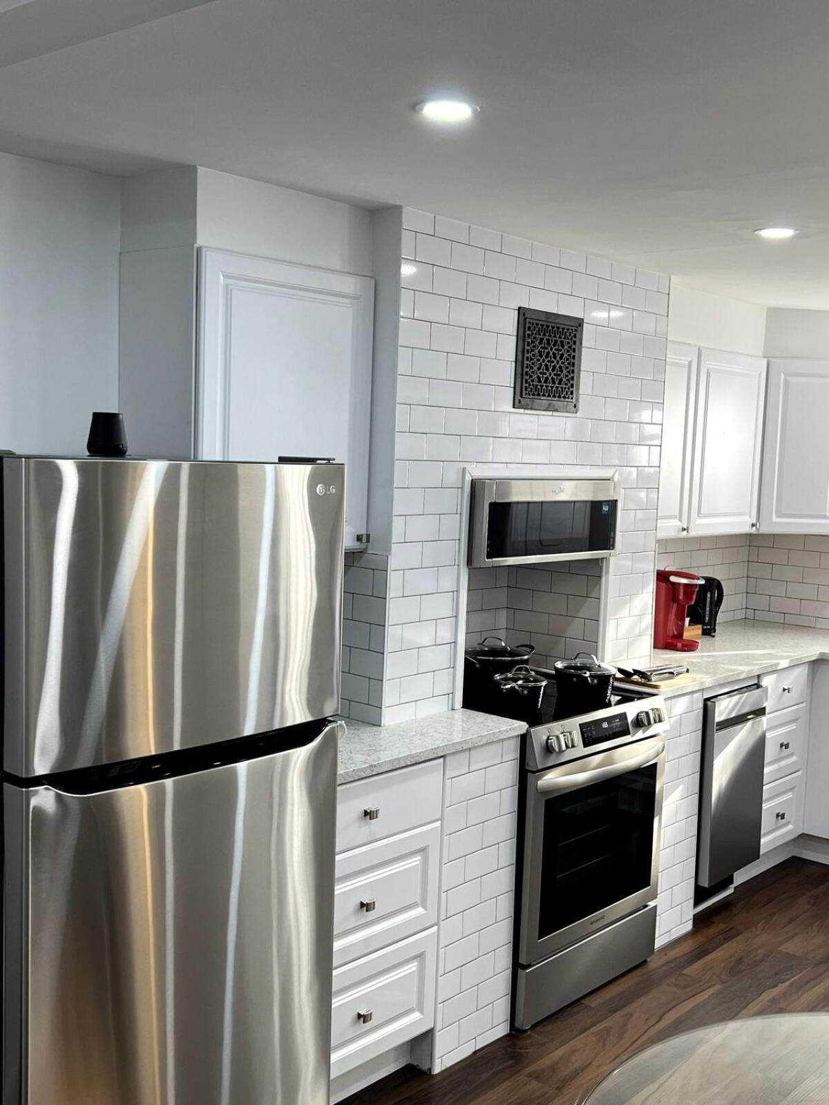 Share Historic Brownstone With The Host! * Nova York